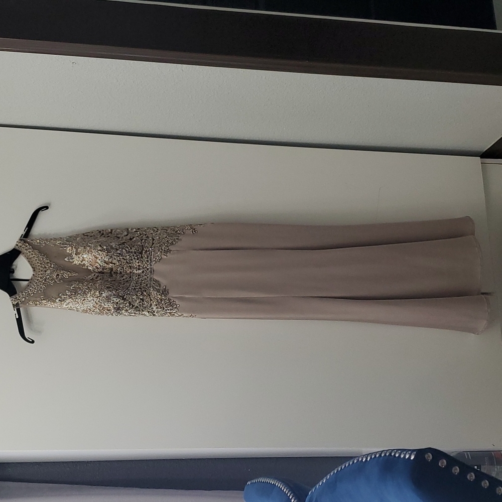 Gold dress w/iridescent beading